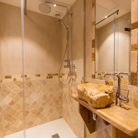 Holiday home In Ardennes Near Coo Waterfalls *